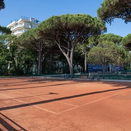 Regina - Marepineta Hotel 4*