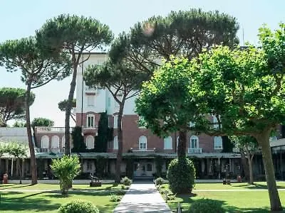 Regina - Marepineta Otel 4*