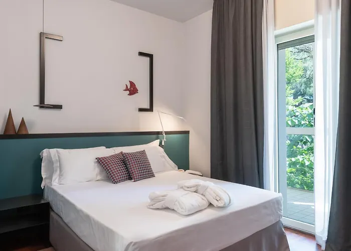 Otel Regina - Marepineta