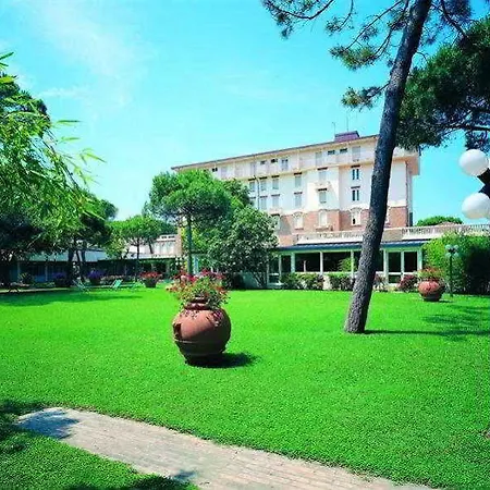 Regina - Marepineta Hotel