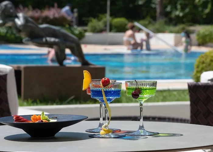 Otel Regina - Marepineta